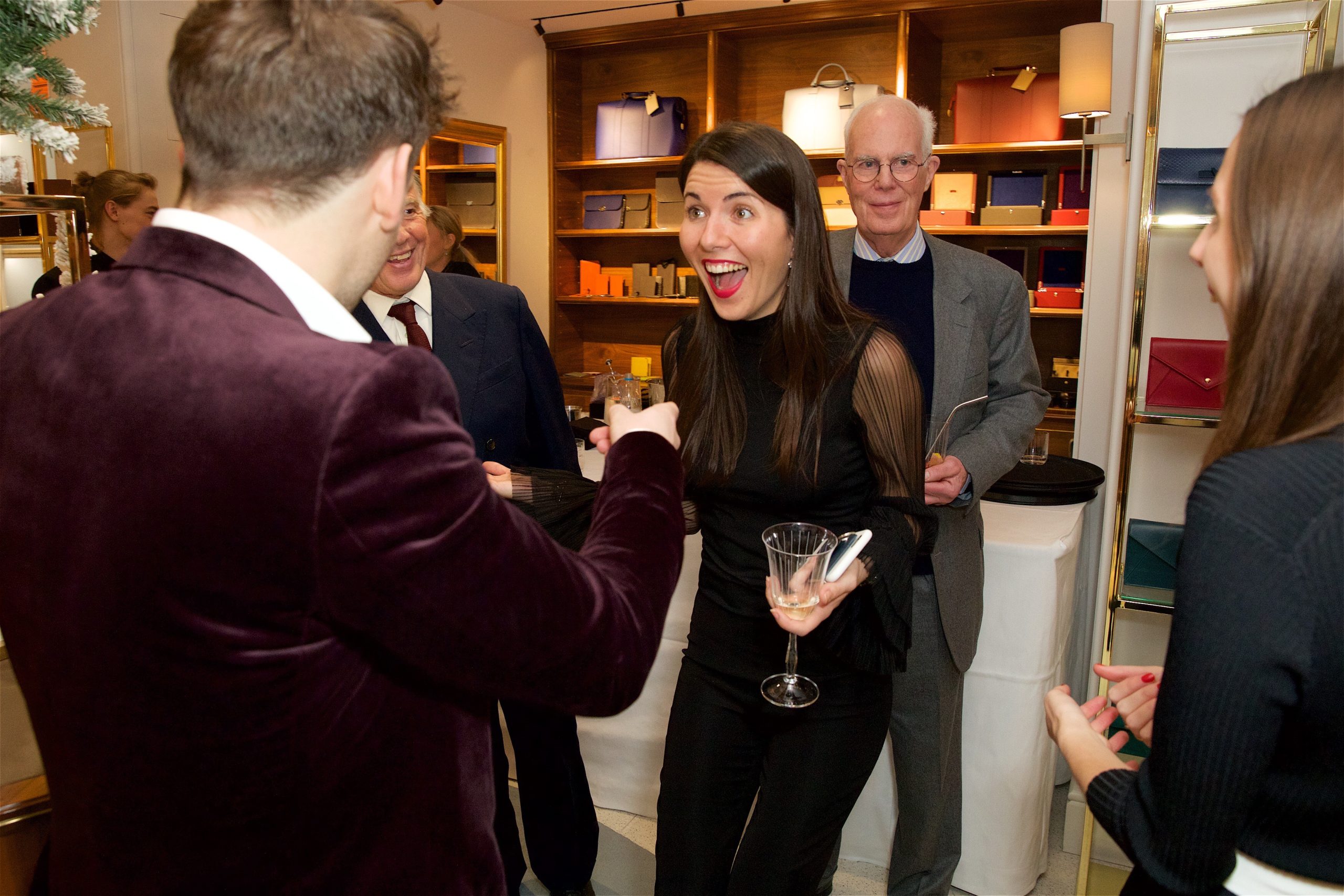 Creative Corporate Event Entertainment for Company Parties | Magician Peter